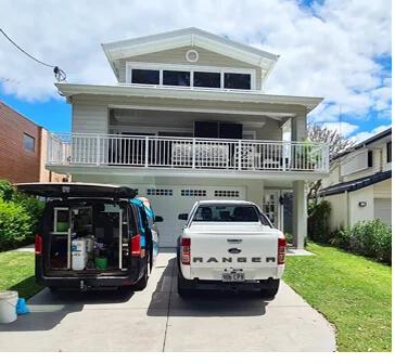 Fine Finished Floors work van and ute at a Gold Coast home